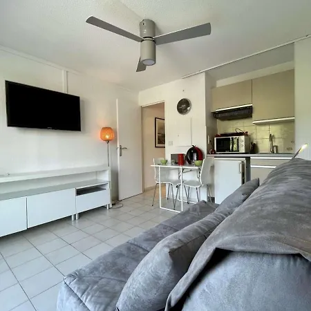 Apartment Cosy A 2 Min De La Plage, Terrasse, Parking Prive - - Fr-1-226b-159 *